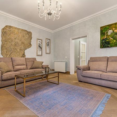 Krone Apartment Μπρασόβ Εξωτερικό φωτογραφία