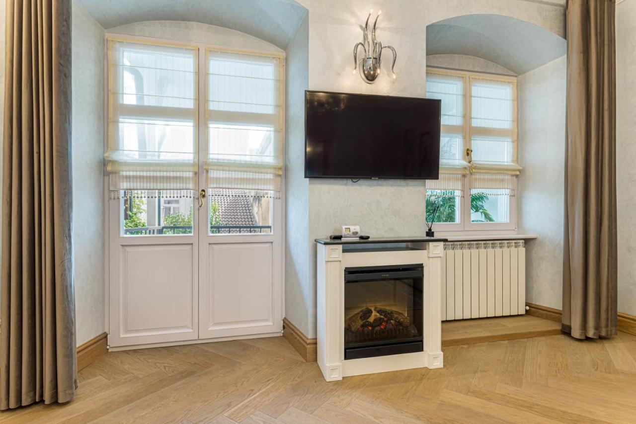 Krone Apartment Μπρασόβ Εξωτερικό φωτογραφία