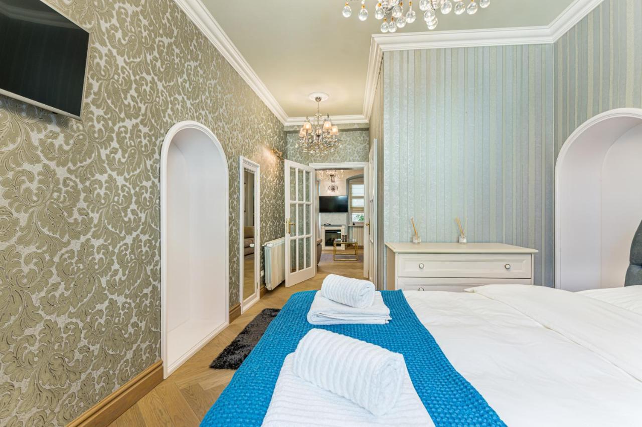 Krone Apartment Μπρασόβ Εξωτερικό φωτογραφία