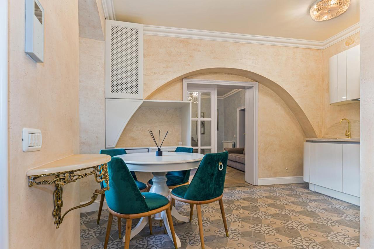Krone Apartment Μπρασόβ Εξωτερικό φωτογραφία